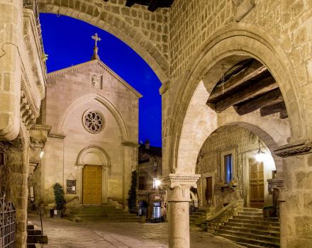 Scopri il centro storico di Viterbo: prenota il BW Hotel Viterbo 4 stelle