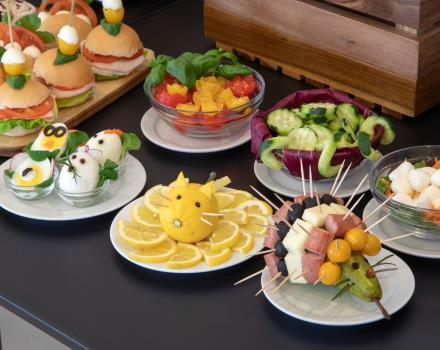 Start your day with our rich breakfast buffet!